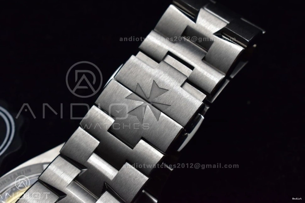 Silver 4500V Best Overseas Dial 924 SS 1:1 ZF TravelReady SS on Bracelet Edition A 0704